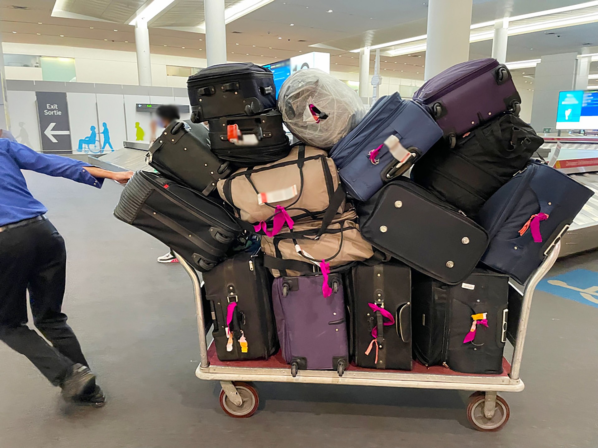 Luggage guardian in Las Vegas